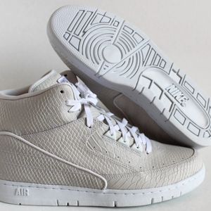 Nike Air Python Premium White Metallic Silver 705066-100 Size 14